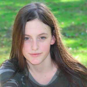 Meet your Posher, Caroline